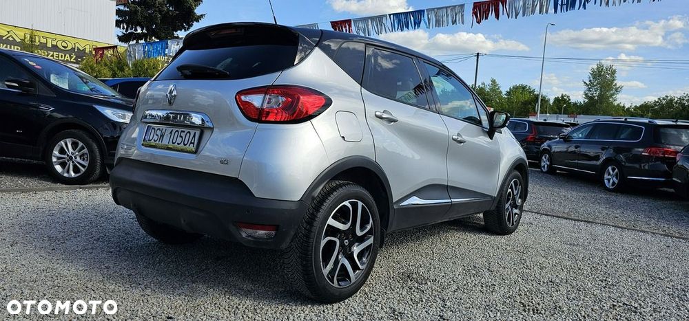 Renault Captur - 28