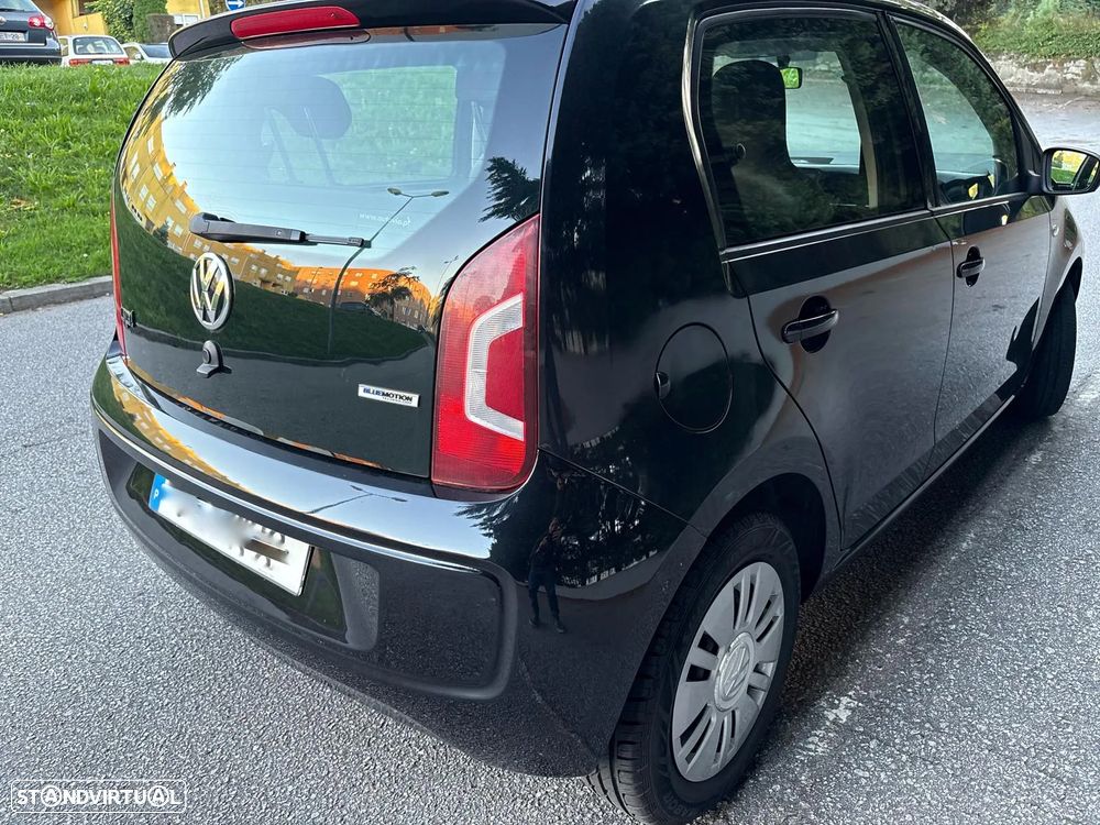 VW Up! 1.0 BlueMotion High - 15
