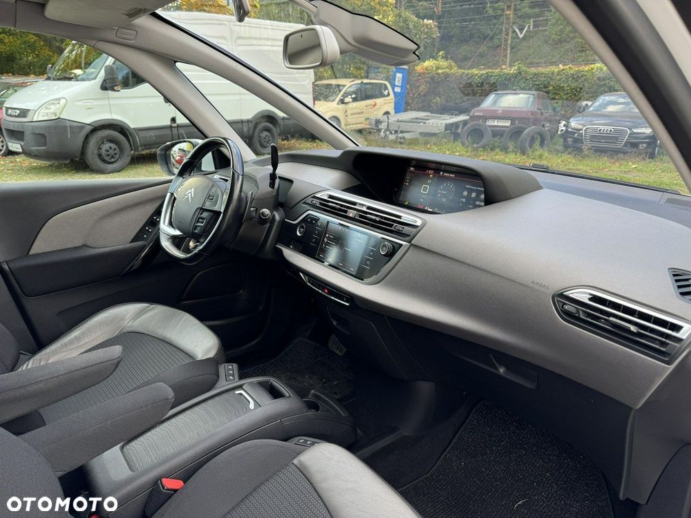 Citroën C4 Grand Picasso - 17