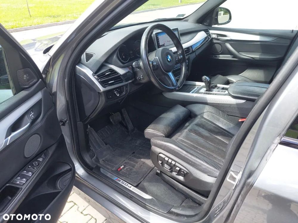 BMW X5 M M50d - 12
