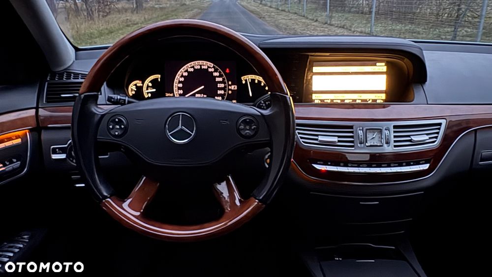 Mercedes-Benz Klasa S 420 CDI DPF 7G-TRONIC - 29