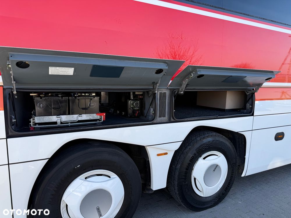 Neoplan Starliner C P11 EEV - 10