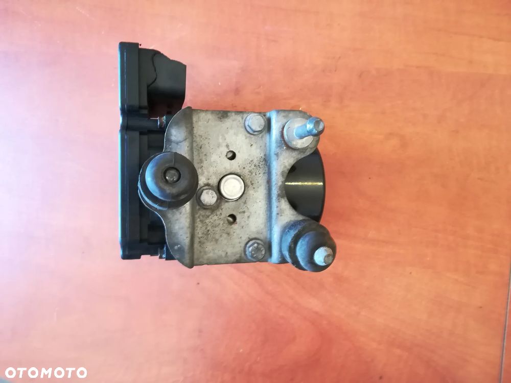 Pompa hamulcowa ABS VW TRANSPORTER T5 7E0907379K - 2