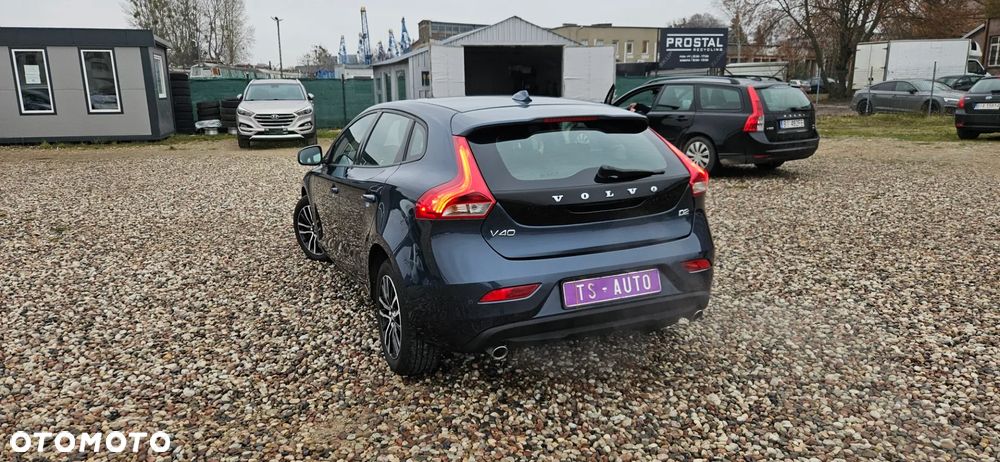Volvo V40 D2 Geartronic - 8