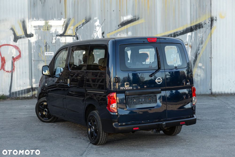 Nissan NV200 - 13