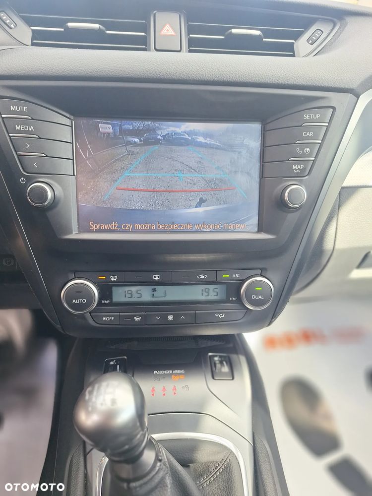 Toyota Avensis 2.0 D-4D Active Business - 21