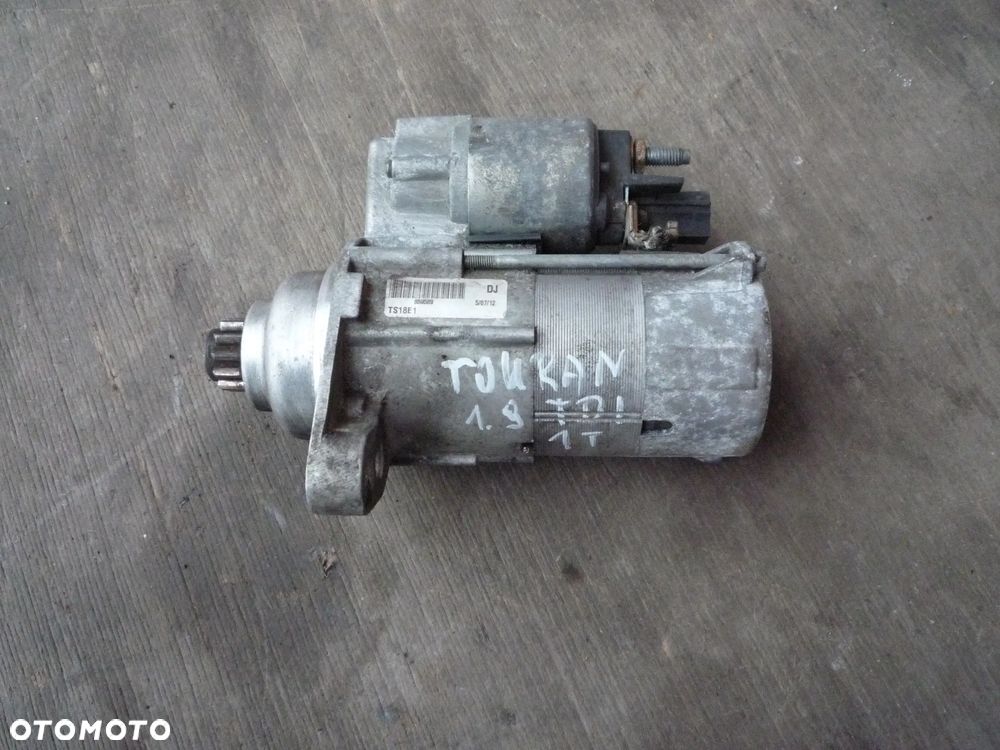 VW TOURAN I 1.9 TDI ROZRUSZNIK - 1