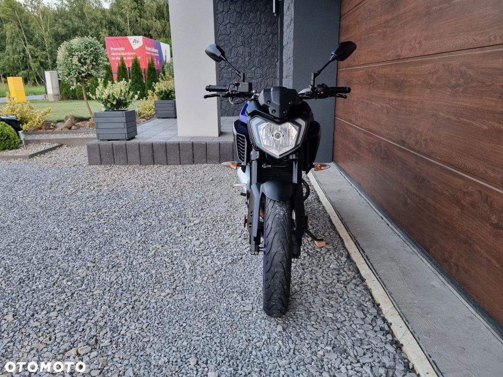 Yamaha MT - 2