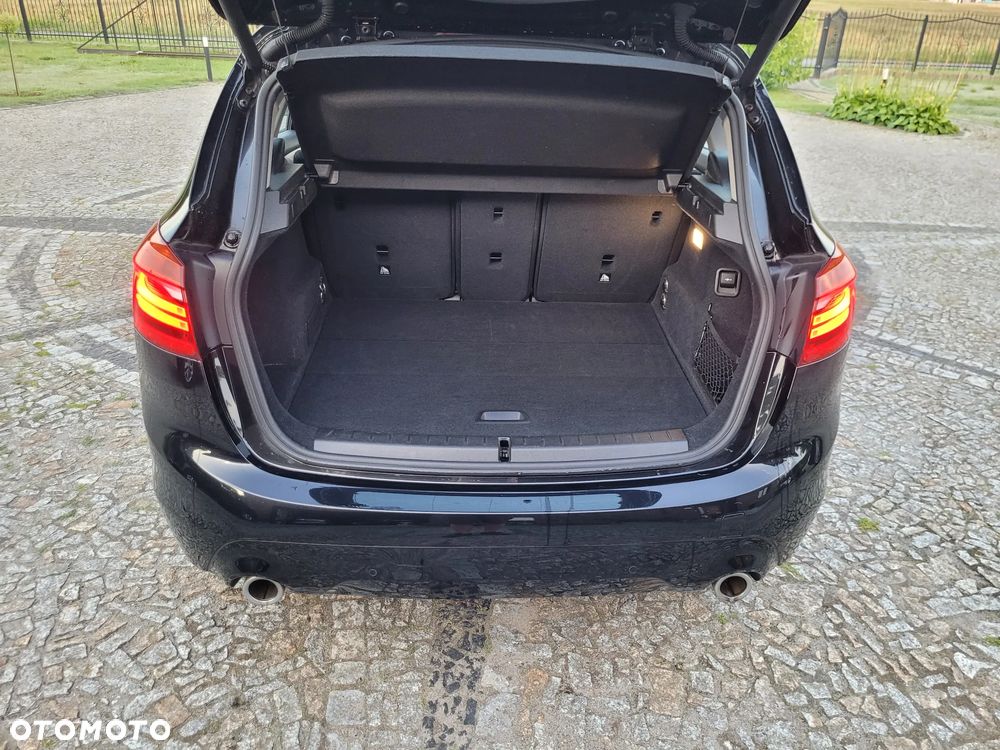 BMW Seria 2 218d Advantage - 17