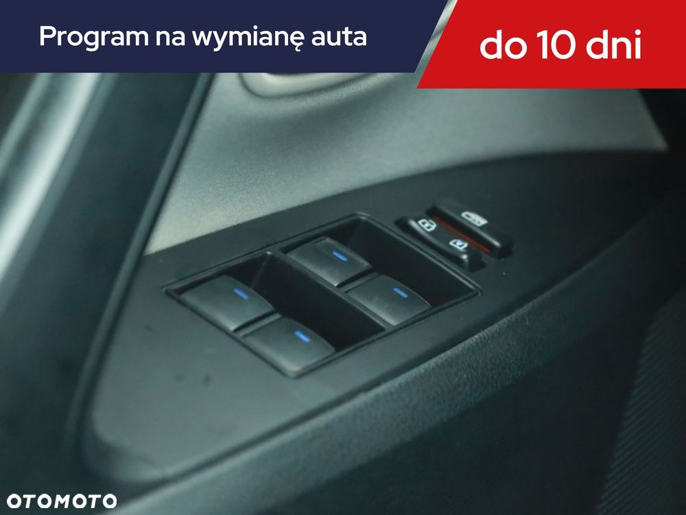 Toyota Avensis - 18