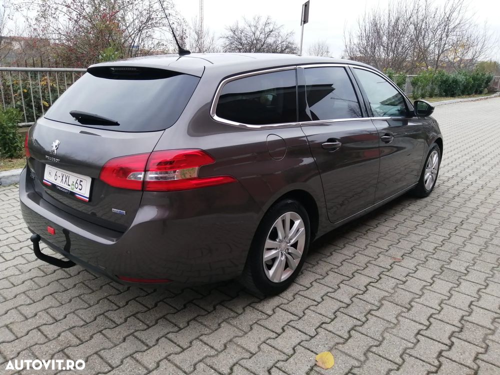 Peugeot 308 - 3