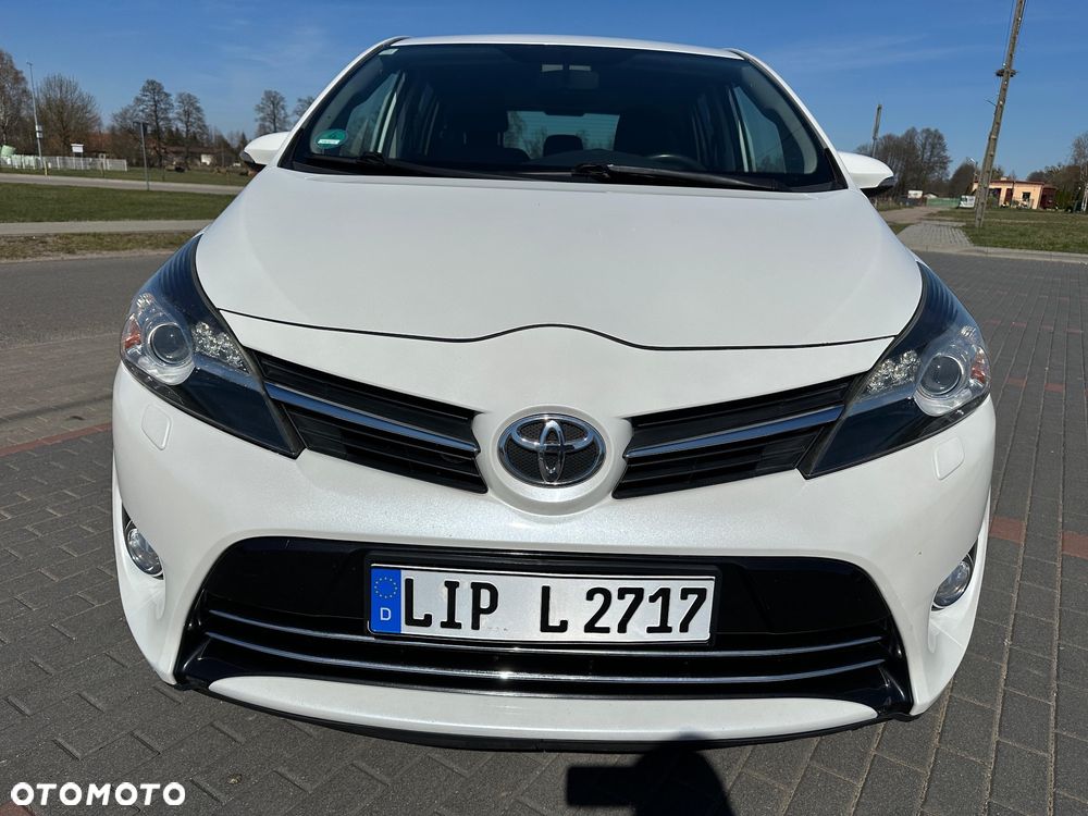 Toyota Verso 2.0 D-4D Edition - 3