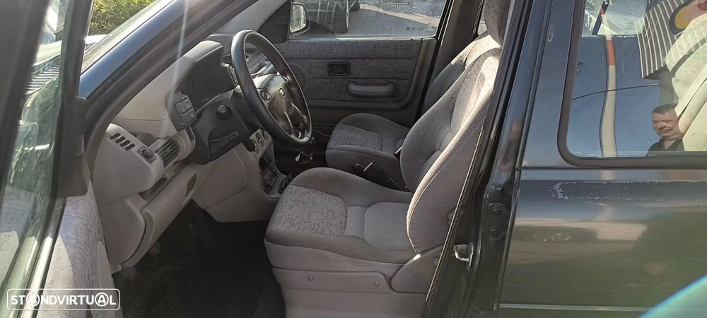 Land Rover Freelander 2.0 di - 6