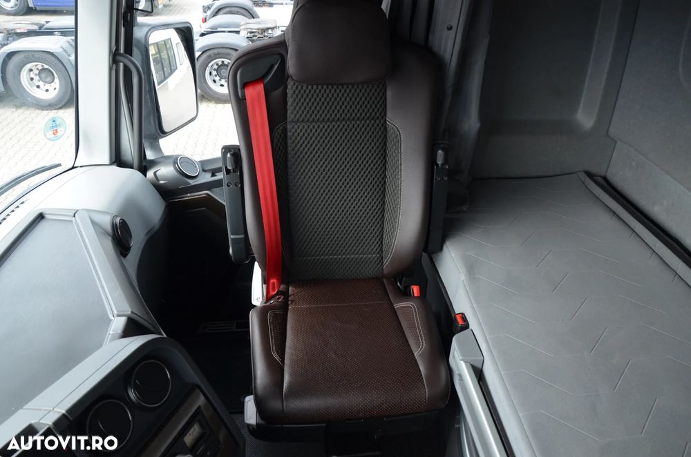 Renault T 480 CONFORT / 2017r / XENON / LED / ACC / SKÓRY / DE / 9620 - 25