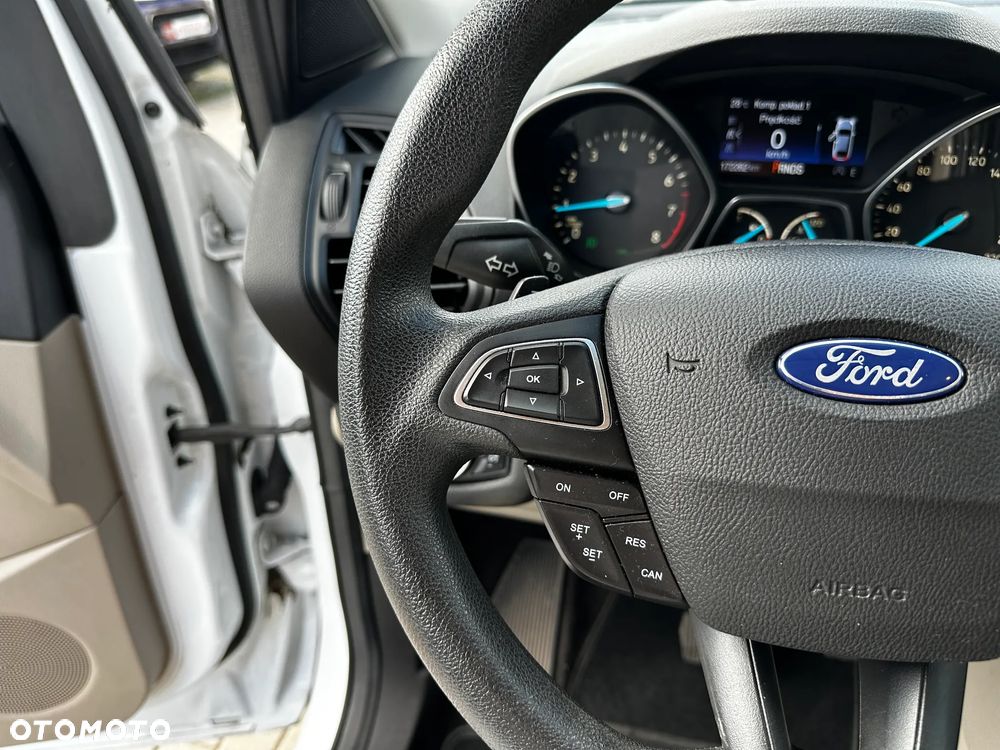 Ford Escape 2.0 EcoBoost AWD Titanium - 10
