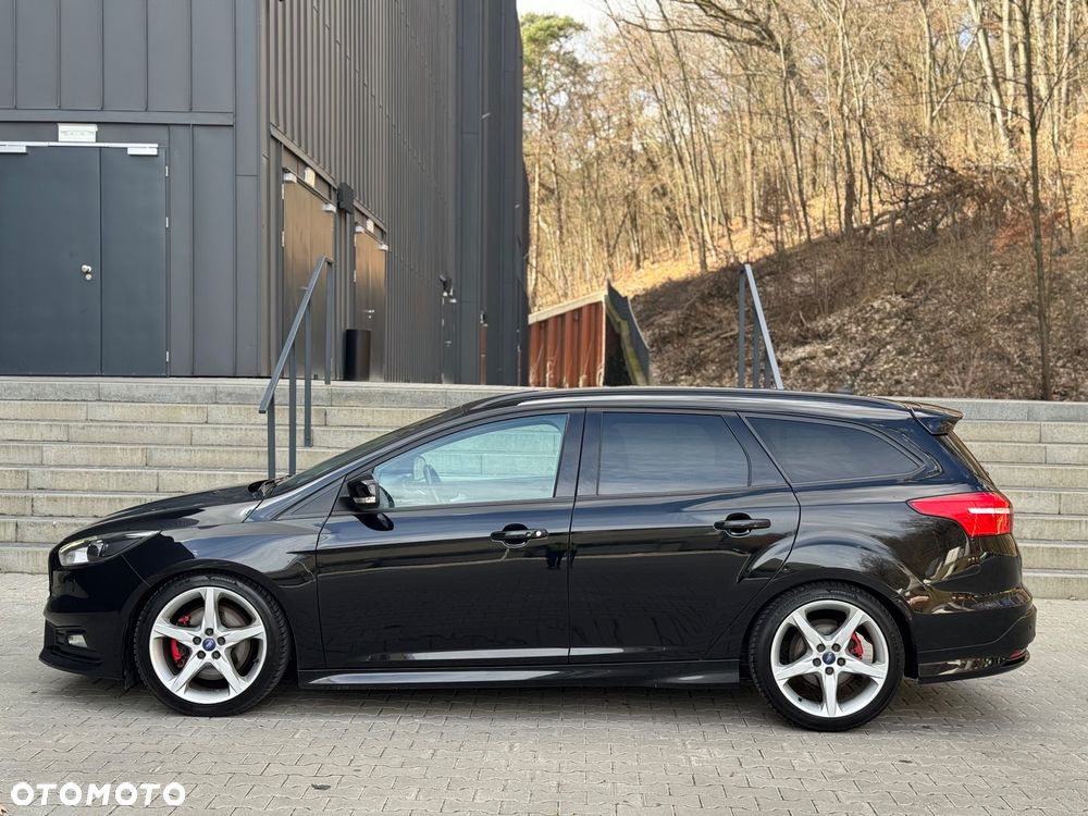 Ford Focus 2.0 TDCi ST-2 - 9