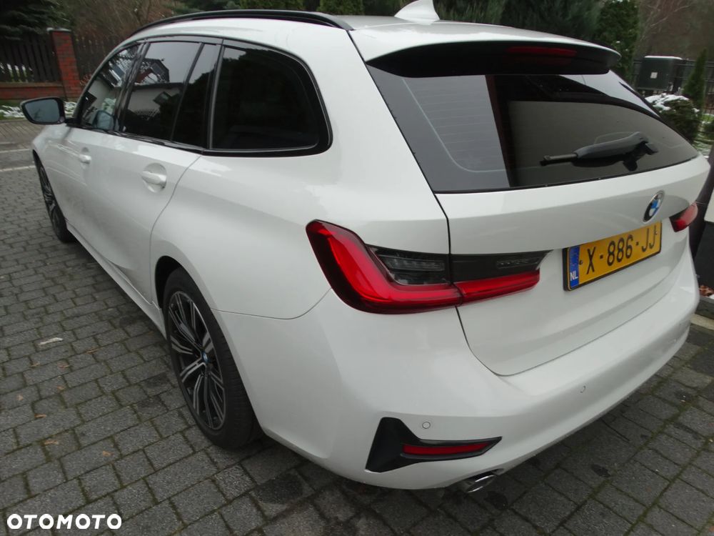 BMW Seria 3 318d Advantage - 8