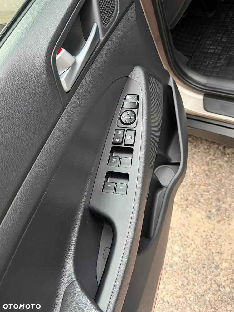 Hyundai Tucson - 24