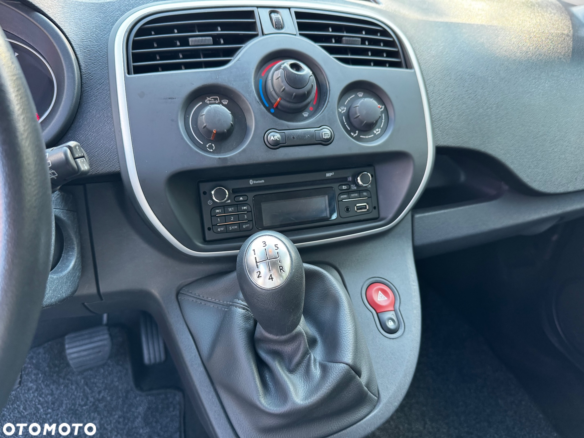 Renault Kangoo 1.5 dCi Business Eu6 - 21