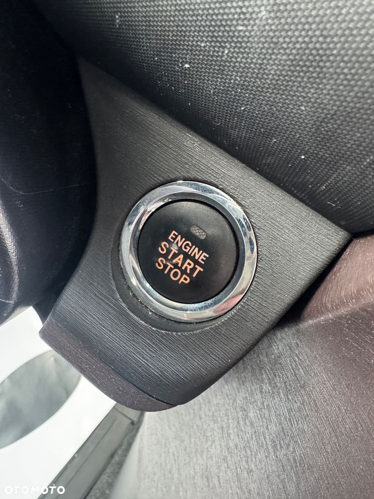 Toyota iQ 1.0 Multidrive + - 23