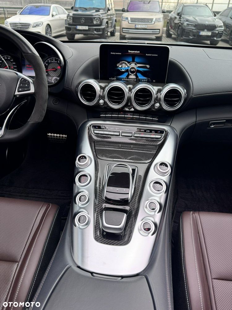 Mercedes-Benz AMG GT - 31
