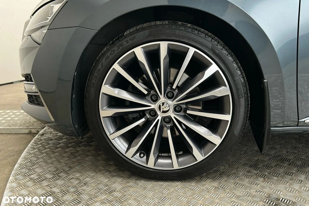 Skoda Superb 2.0 TDI 4x4 DSG L&K - 7