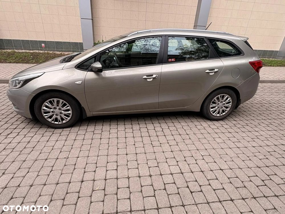 Kia Ceed 1.6 CRDi M - 3
