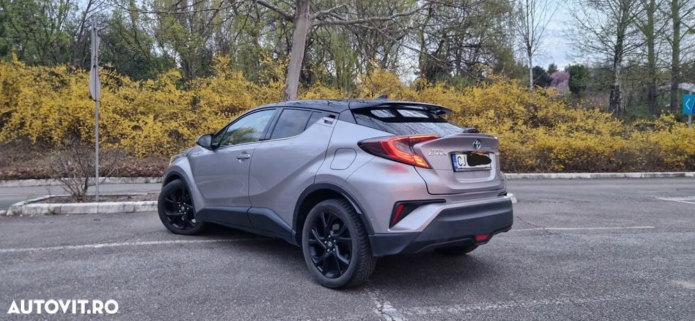 Toyota C-HR - 8