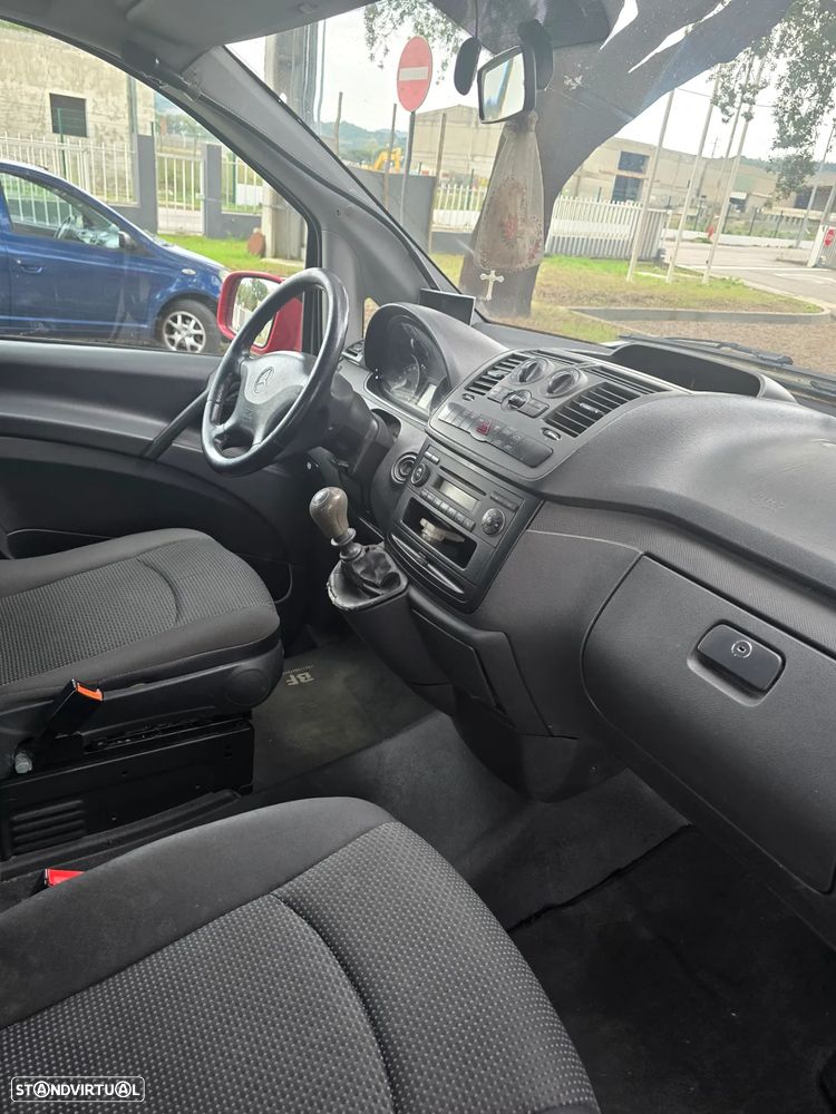 Mercedes-Benz Vito Tourer 113 CDi/34 9L Longo 2+2+2+3 - 13