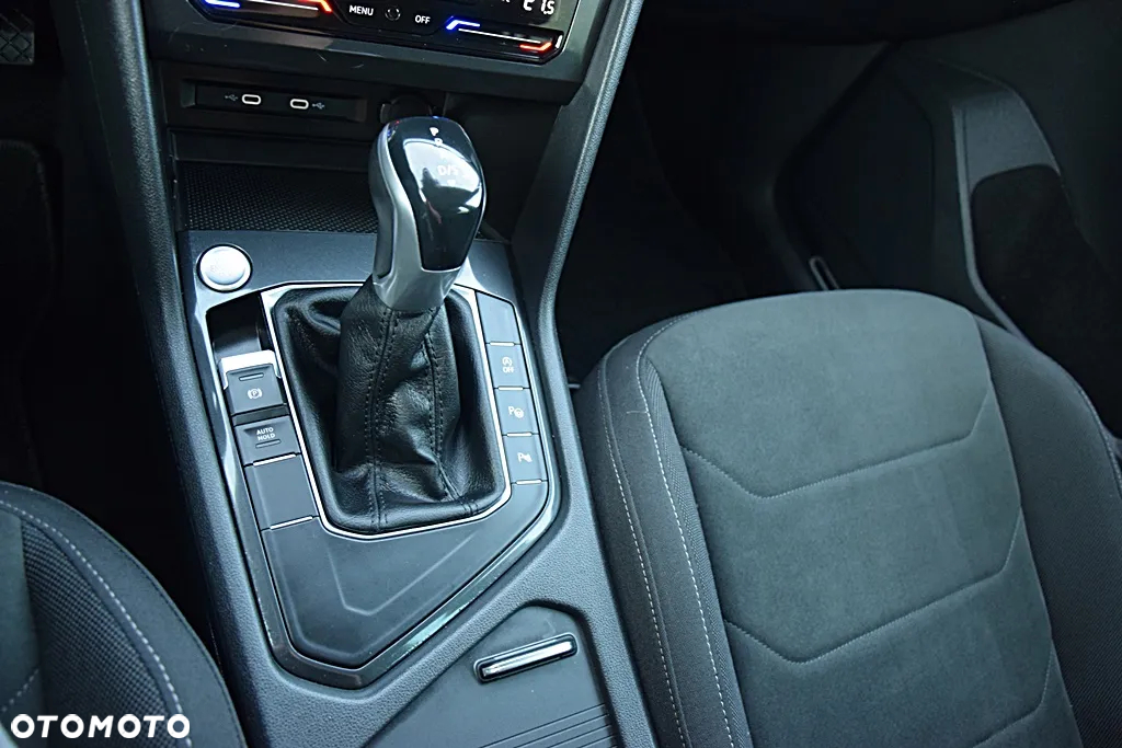 Volkswagen Tiguan 2.0 TDI R-Line DSG - 27