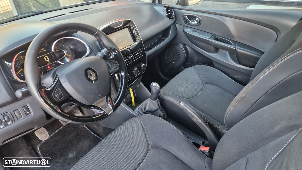 Renault Clio Sport Tourer 1.5 dCi Dynamique S - 13