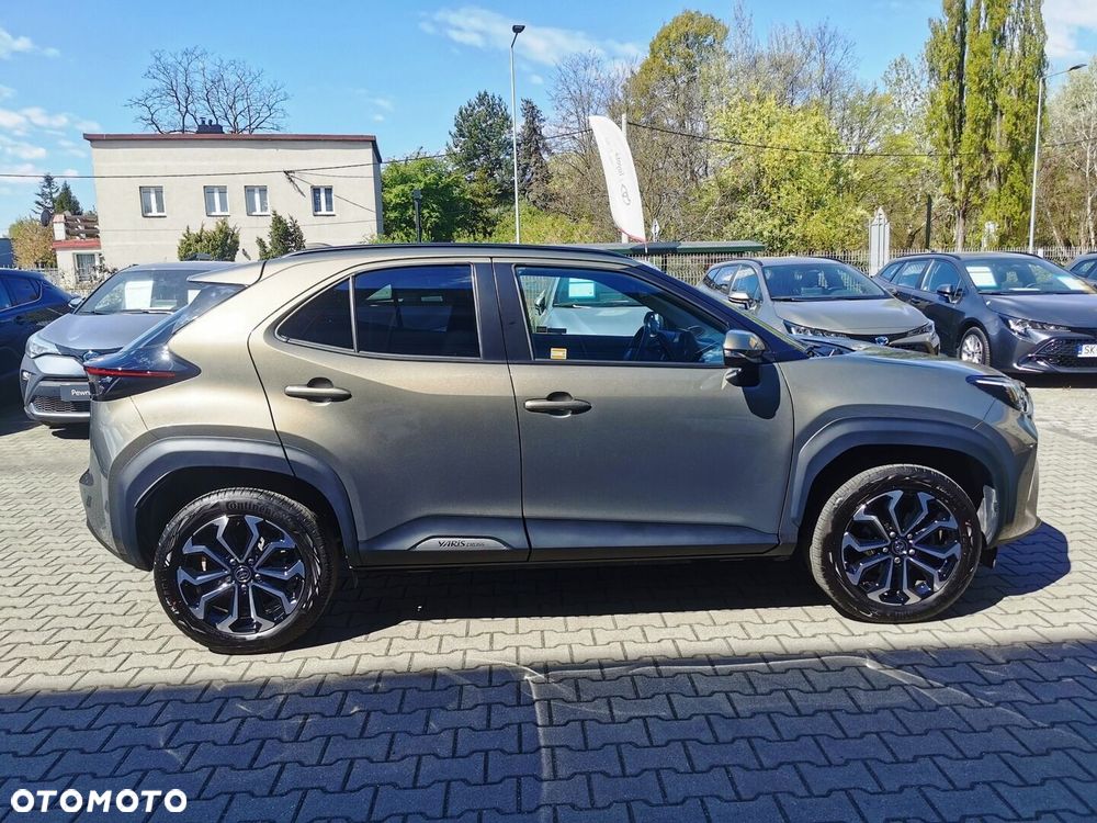 Toyota Yaris Cross Hybrid 1.5 Style - 16