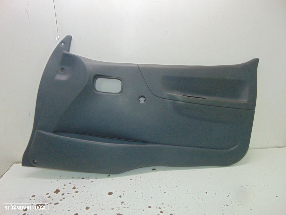 Toyota hiace lh102 quartela - 1