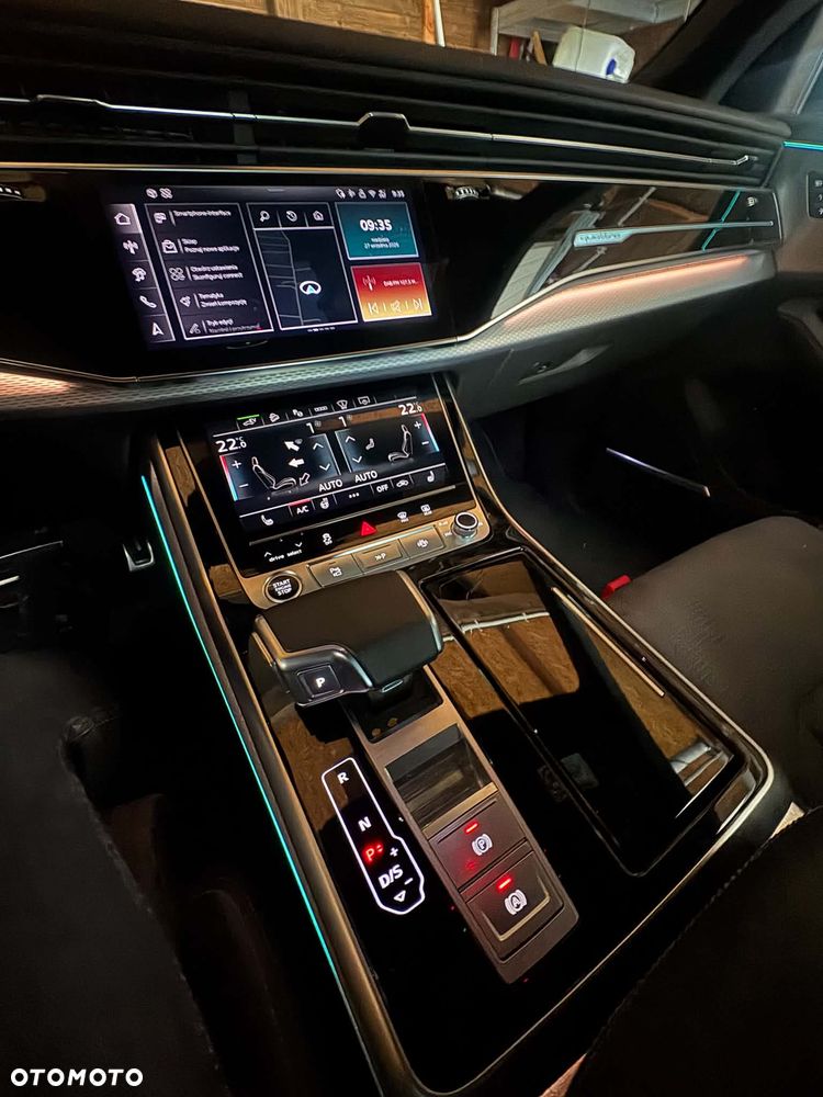 Audi Q8 60 TFSI e PHEV Quattro Tiptronic - 16