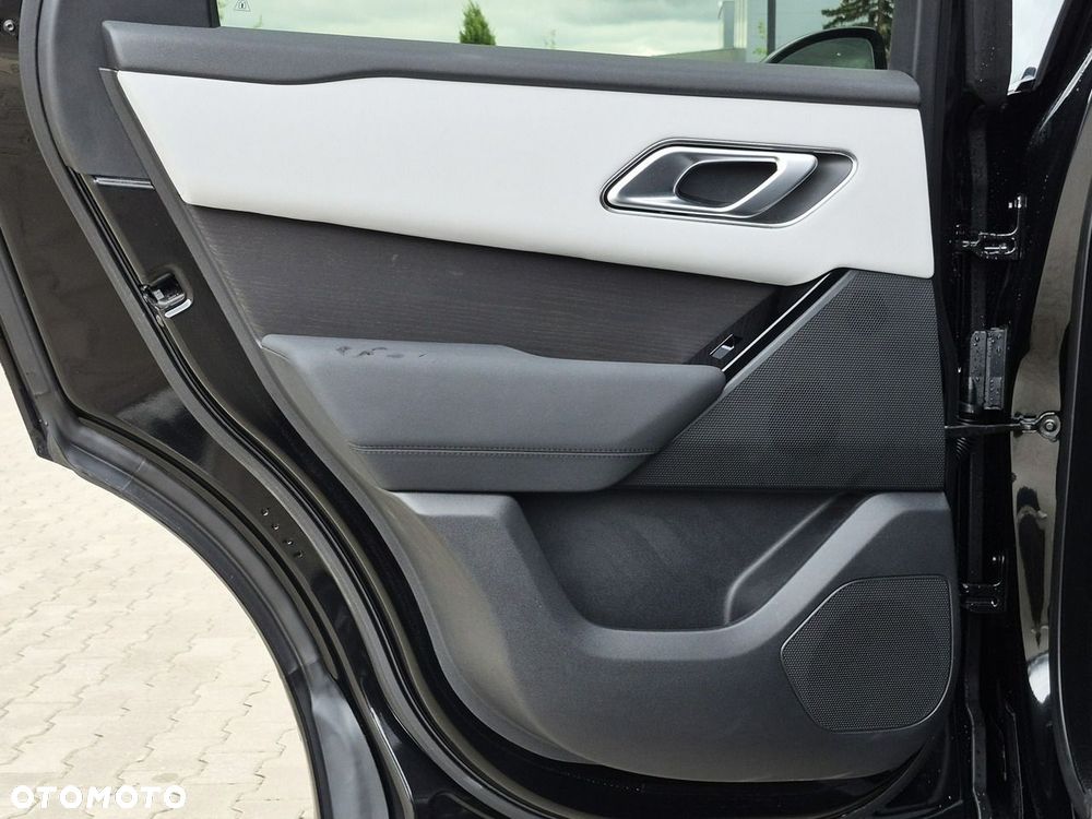 Land Rover Range Rover Velar D200 Dynamic SE - 24