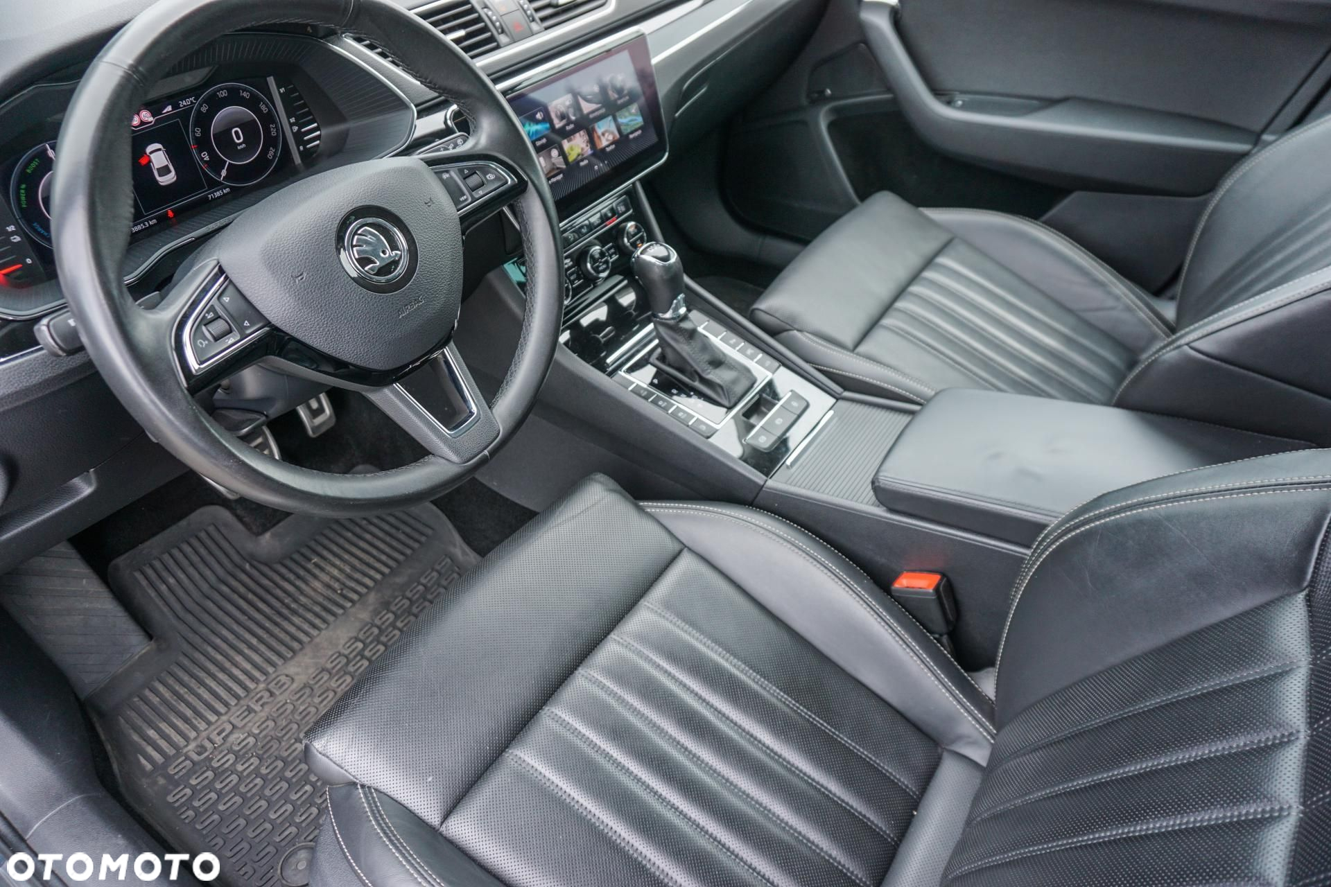 Skoda Superb - 9