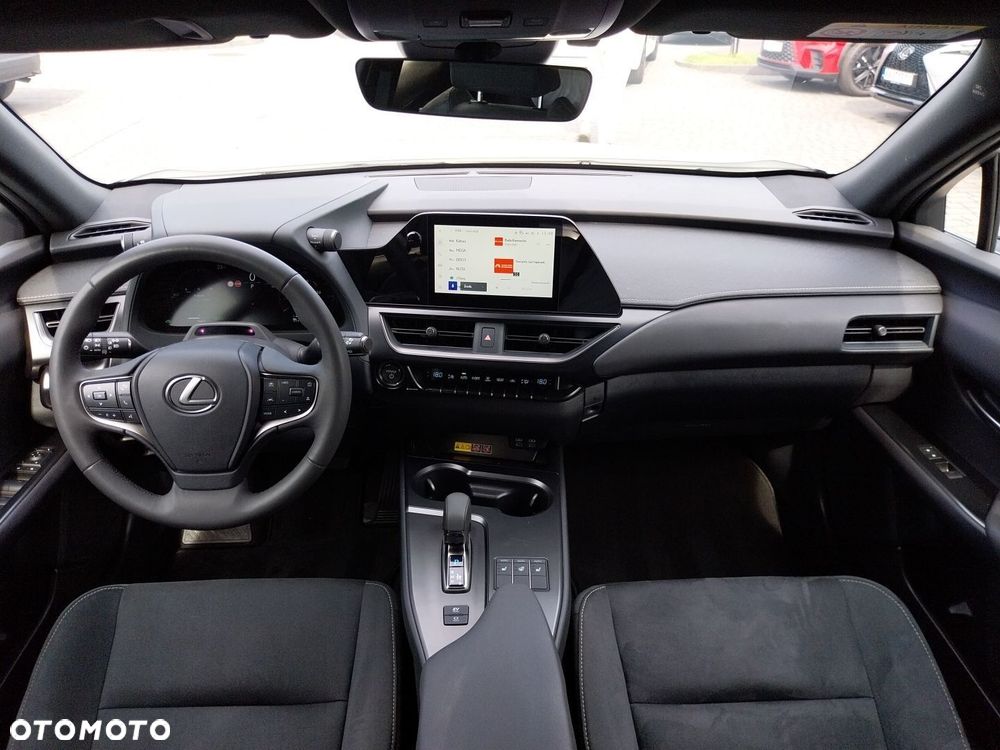 Lexus UX 300h Business - 9