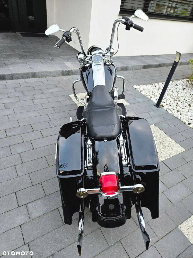 Harley-Davidson Touring Road King - 24