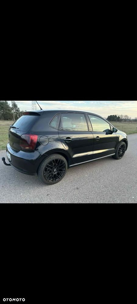 Volkswagen Polo - 2
