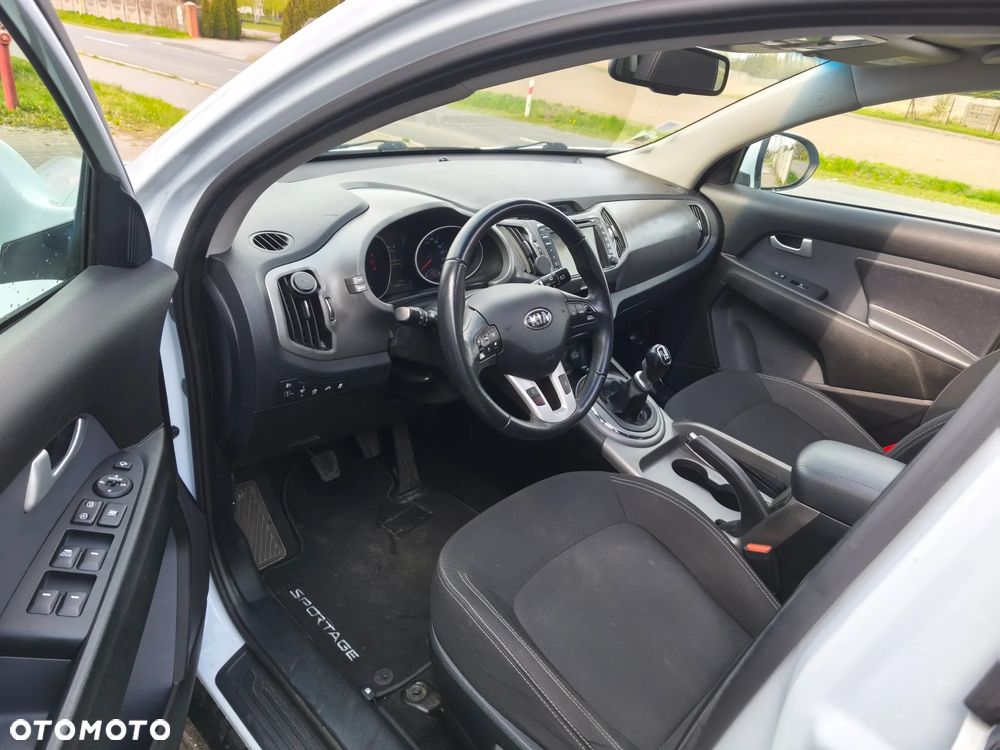 Kia Sportage 1.7 CRDI Business Line M 2WD - 14