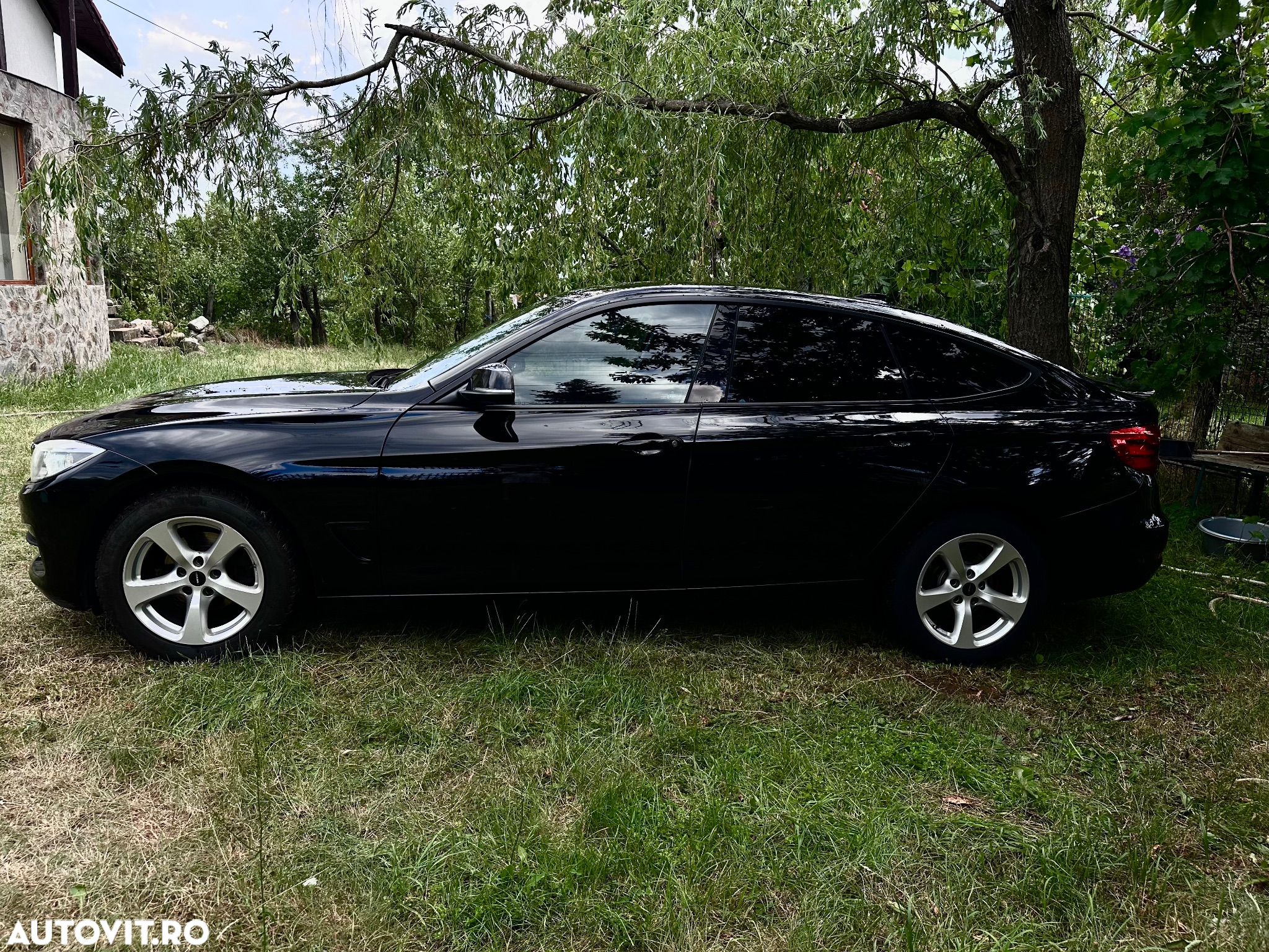 BMW Seria 3 318d - 5