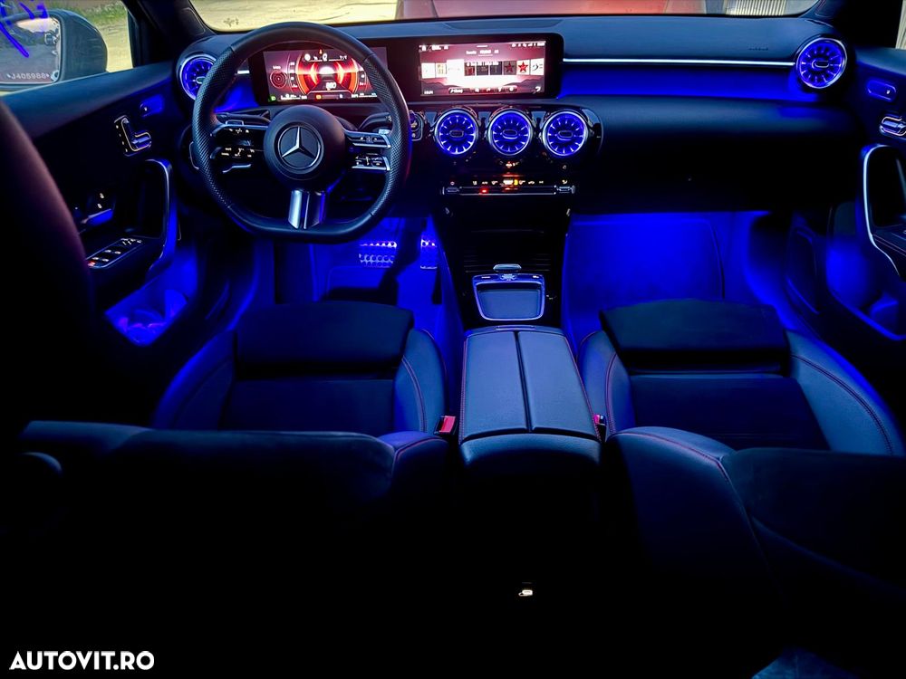 Mercedes-Benz A 200 Sedan 7G-DCT AMG Line - 17