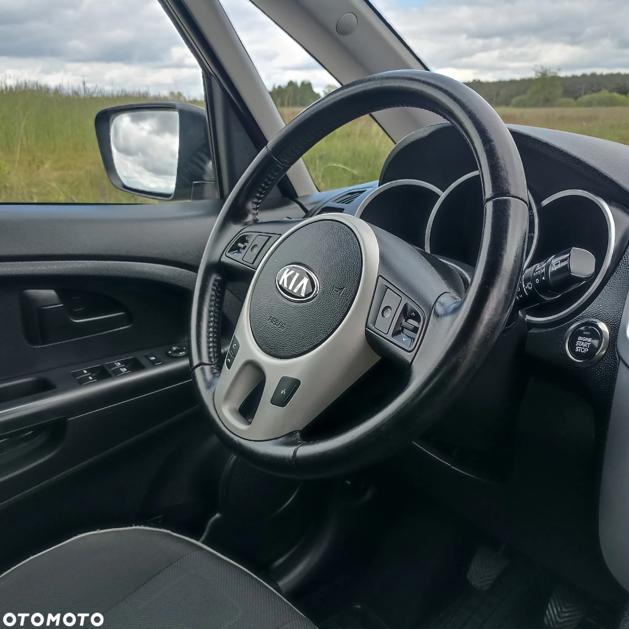 Kia Venga 1.6 CRDi 128 Titanium Collection - 15