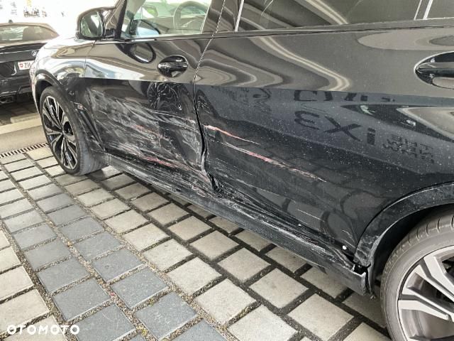 BMW X7 M60i xDrive - 10