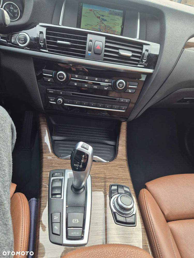 BMW X3 xDrive20d - 8