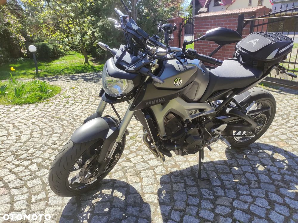 Yamaha MT - 1