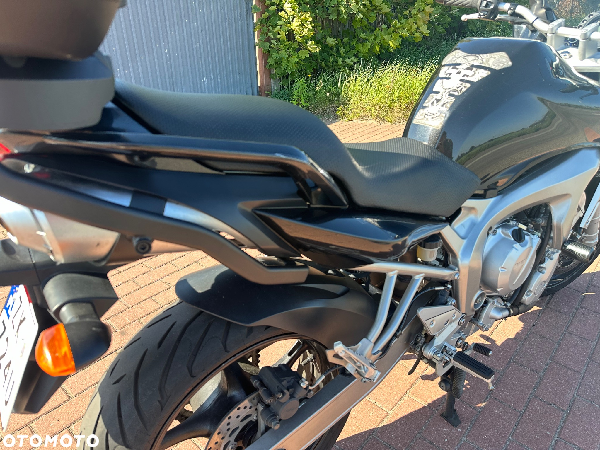 Yamaha FZ6 - 5