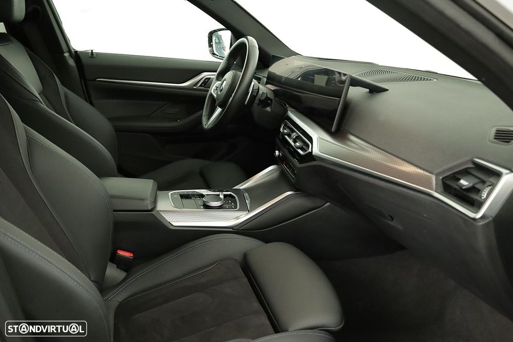 BMW 420 Gran Coupé i Pack Desportivo M Auto - 21
