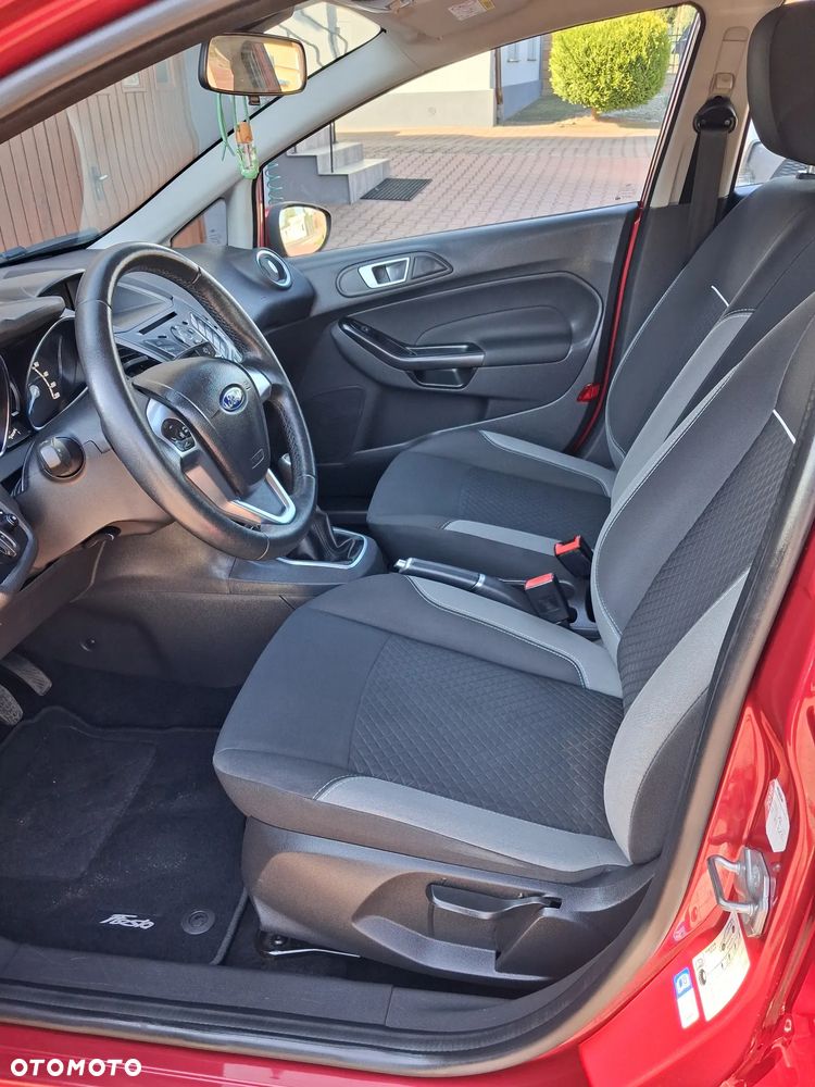Ford Fiesta - 17