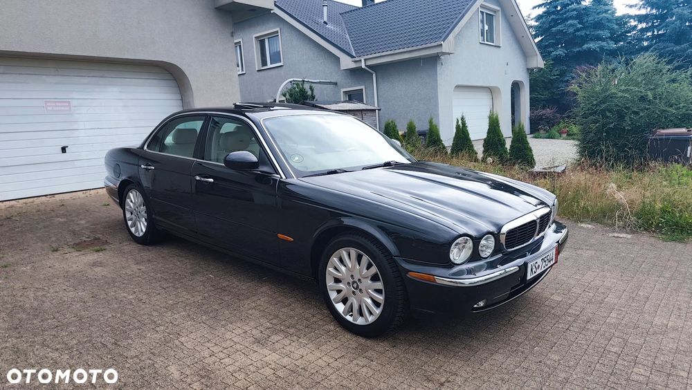 Jaguar XJ XJ6 3.0 Executive - 29